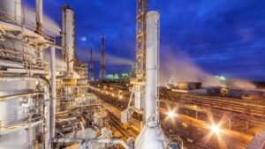 Por que la filtracion de aminas es crucial en el procesamiento petroquímico de gases